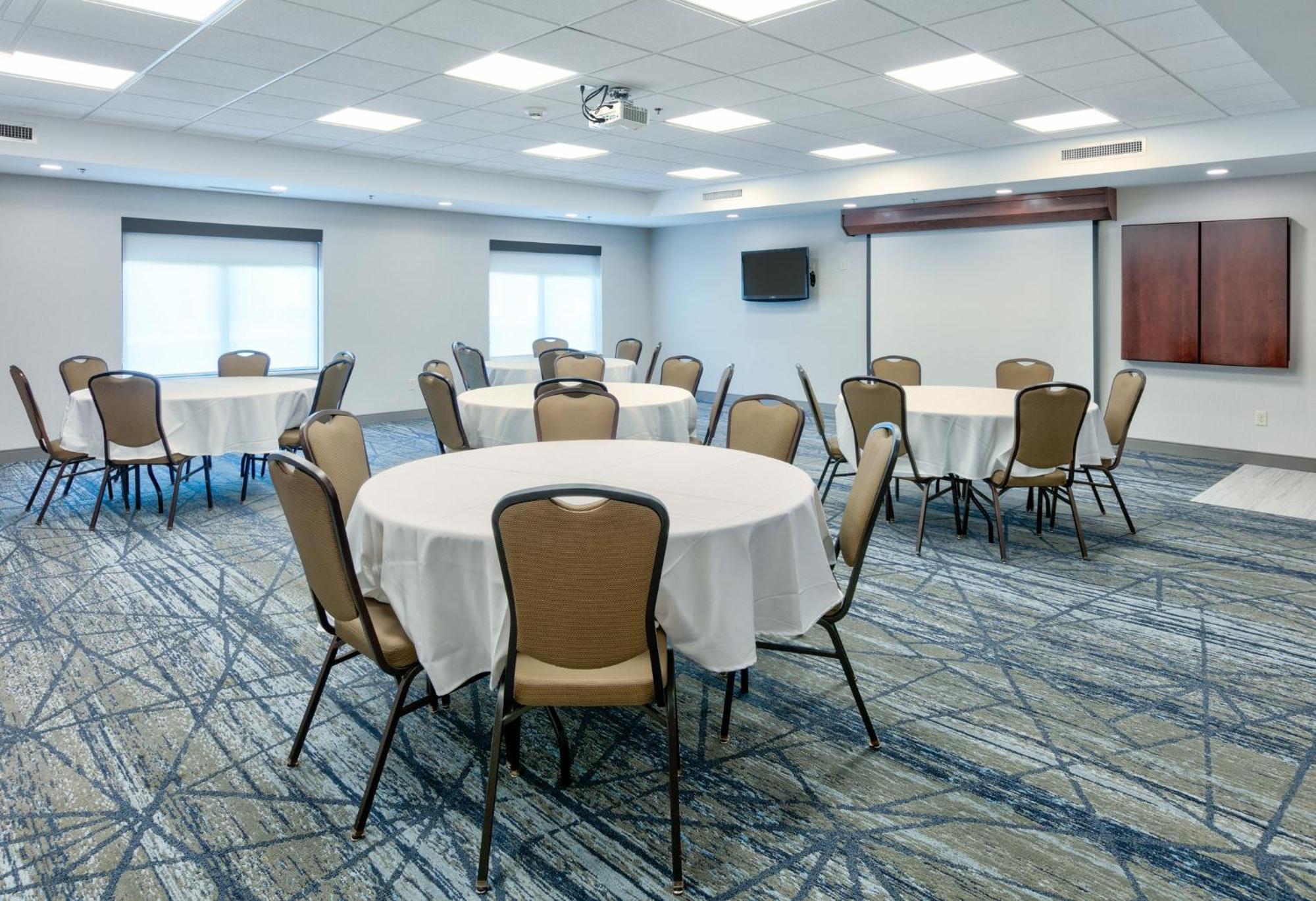 Holiday Inn Express Hotel & Suites Shakopee By Ihg Exterior foto